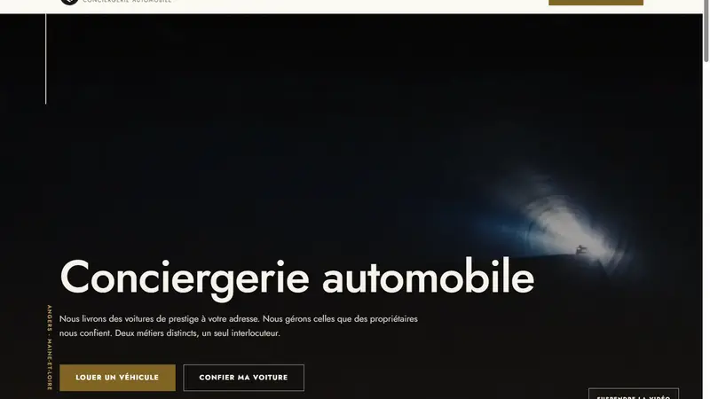 Page d'accueil du site Cortex Luxury, le titre Conciergerie automobile sur une vidéo sombre